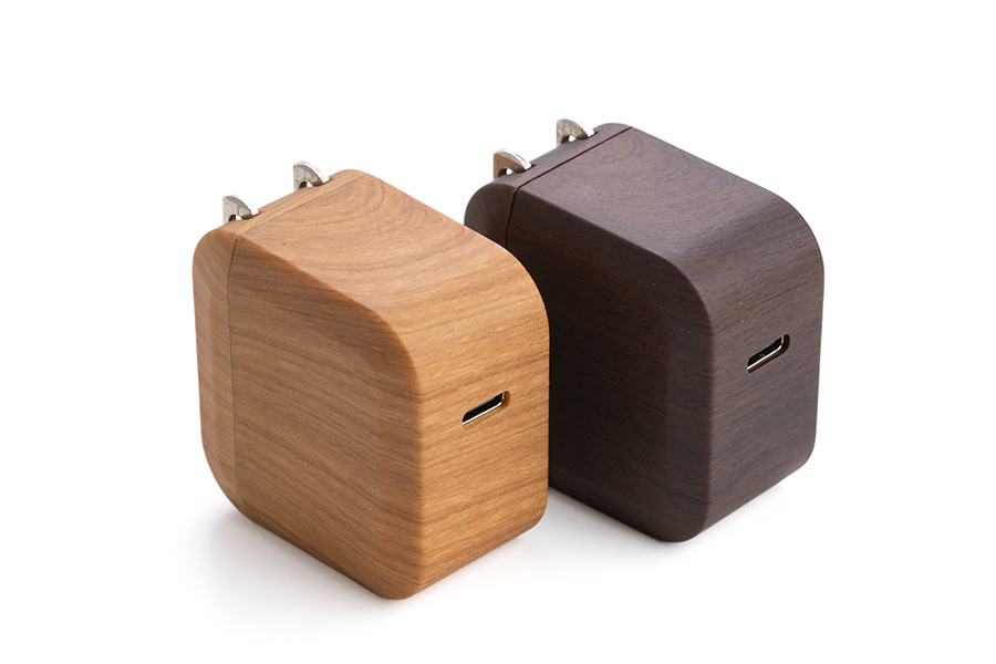 THE WOOD AC Adapter Type-C 3.0A

